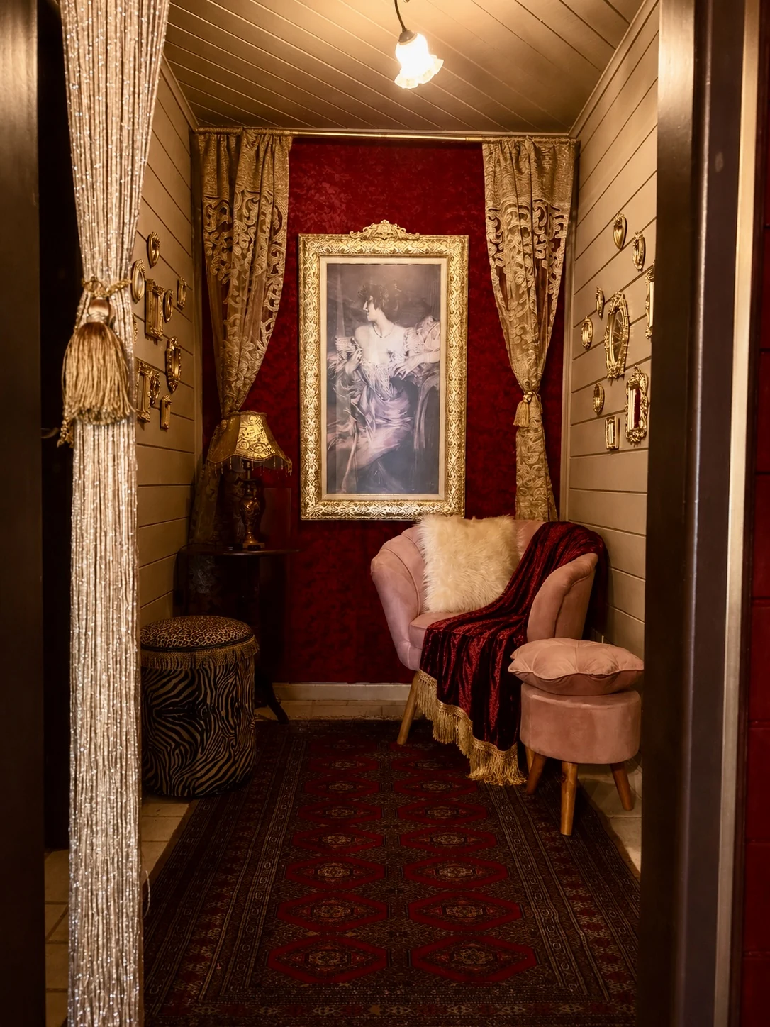 Entry hall after the transformation